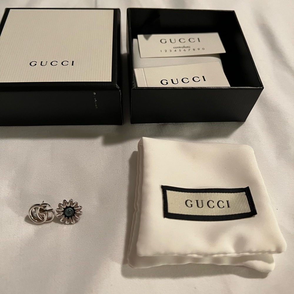 100% Authentic Gucci Double Stud Earrings with blue topaz- Sterling silver